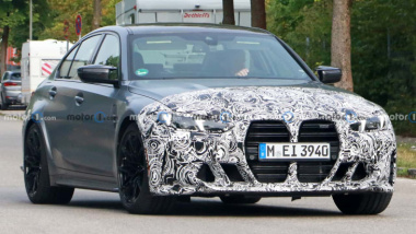 BMW M3 restyling, eccola con i nuovi fari e con la maxi griglia