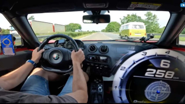 Alfa Romeo 4C: guardate quanto va veloce sull’Autobahn [VIDEO]