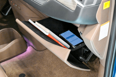Kia EV9 porta al debutto un innovativo e più spazioso vano portaoggetti