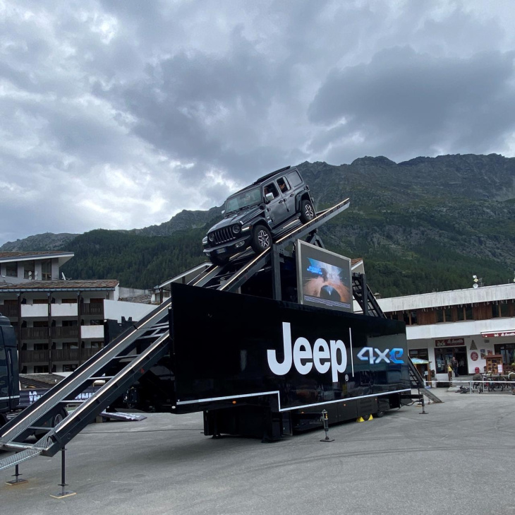 elettriche,, ibride,, truck jeep sbarca in valle d’aosta per mostrare le potenzialità dei suv 4xe