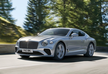 Bentley Continental GT, il restyling si fa vedere al Nurburgring
