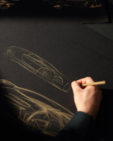 Bugatti Chiron: il 10 agosto debutterà una nuova versione esclusiva [TEASER]
