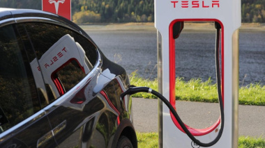 Tesla: anche Fisker annuncia che userà i suoi Supercharger
