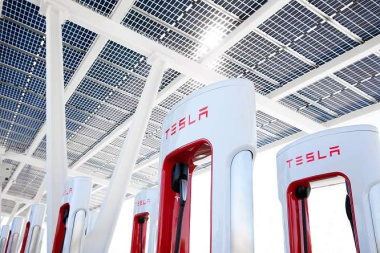 Fisker, accordo con Tesla per la rete Supercharger