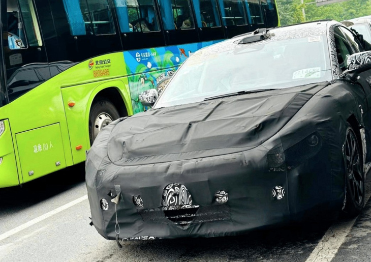 xiaomi: modena il nome della prima auto elettrica, arriva con gli xiaomi 14 | rumor