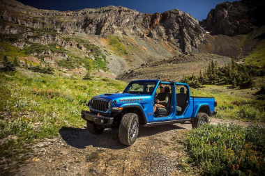 Jeep Gladiator 2024: il pick-up si aggiorna con l’arrivo del nuovo restyling