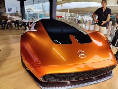 Mercedes-Benz Vision One-Eleven, il futuro delle supercar al Salone Nautico di Genova