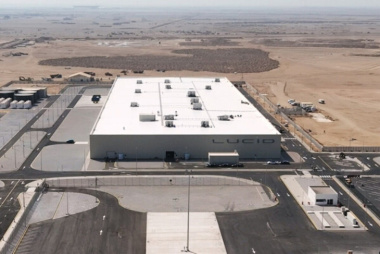 Lucid apre la sua prima fabbrica in Arabia Saudita