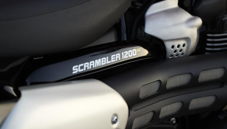 triumph scrambler 1200 x ed xe: debutta il model year 2024 con diversi aggiornamenti