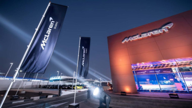 McLaren apre a Dubai il più grande showroom mai realizzato