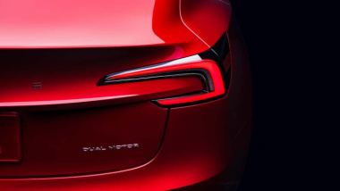 La Tesla Model 3 Plaid è in arrivo? Spuntano gli indizi