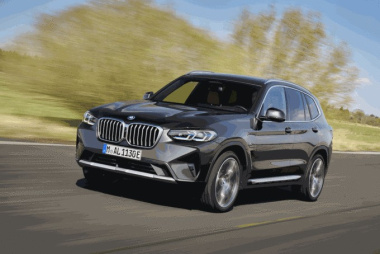 BMW X3, ancora test su strada per la nuova generazione del SUV