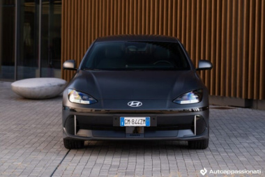 Hyundai Ioniq 6 AWD: prova su strada, autonomia, consumi, prezzo