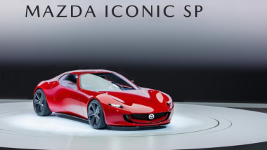 Mazda Iconic SP, indizi di MX-5 elettrica con il motore Wankel
