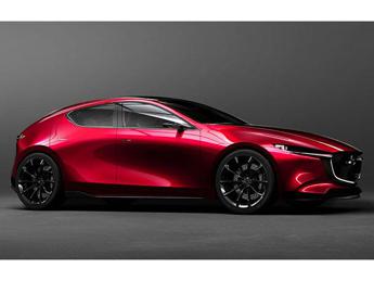 Mazda celebra i 20 anni di Mazda3