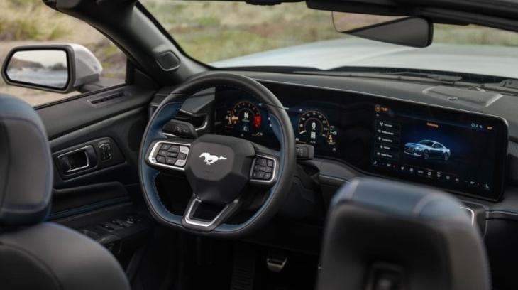 ford mustang gt california special convertible 2024: caratteristiche e prezzo per il mito della strada