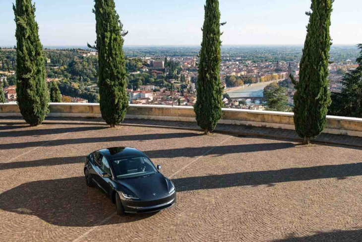 Tesla sbarca a Verona: apre l’hub più grande d’Italia