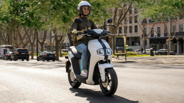 come scegliere una buona assicurazione per moto e scooter