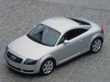 Audi TT, prodotto l’ultimo esemplare dell’iconica sportiva