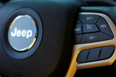 Chrysler richiama 32.125 Jeep Wrangler Plug-In per rischio incendio batteria