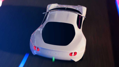 Mazda: l'auto elettrica non è matura. Ma siamo pronti