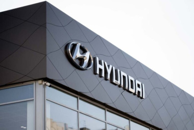 Dimenticati del cambio gomme: Hyundai ha inventato le catene automatiche