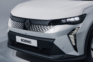 Renault Scenic E-Tech Electric, partono gli ordini del SUV elettrico. Prezzi