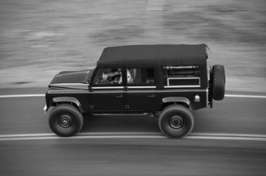 Signature Series 001: il Land Rover Defender che unisce tradizione e innovazione