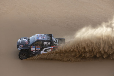 Toyota protagonista alla Dakar 2024 con il nuovo GR Hilux Evo T1U. Più affidabile ed ecologica, migliorate anche le sospensioni