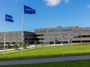 Volvo, arrivano 420 milioni di euro dalla Banca Europea per gli Investimenti