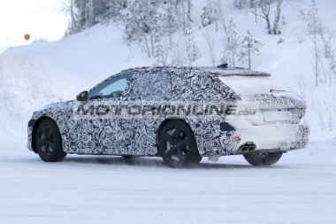 Audi A7 Avant 2025: proseguono i test per la rinnovata wagon [FOTO SPIA]