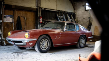 Una Maserati Mistral abbandonata torna alla luce