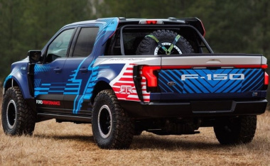 Ford Performance e RTR Vehicles presentano il concept pick-up F-150 Lightning Switchgear