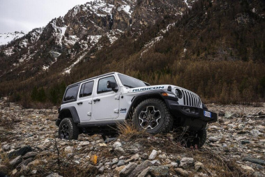 Jeep Wrangler Rubicon 4xe: è ancora un fuoristrada “duro e puro”? [VIDEO]