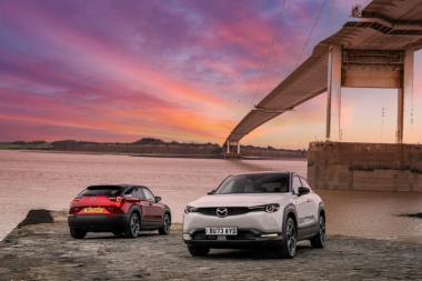 Mazda MX-30 e-Skyactiv R-EV ibrida plug-in dell’anno ai What Car? Awards 2024