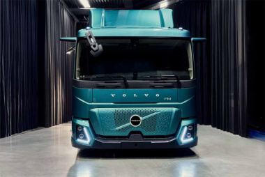 Volvo presenta il suo primo camion completamente elettrico