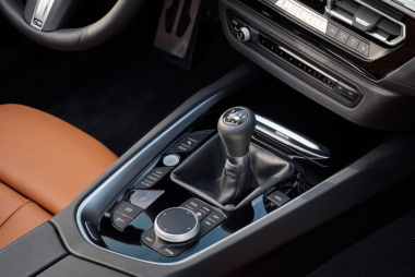 BMW Z4: torna il cambio manuale con la Pure Impulse edition