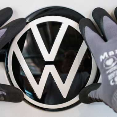 Volkswagen fonda il laboratorio per l'intelligenza artificiale