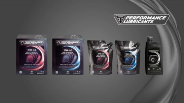 Triumph Performance Lubricants: la nuova gamma di lubrificanti ad alte prestazioni
