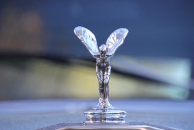 Rolls-Royce e il suo “Spirit of Ecstasy”