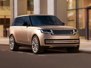 Range Rover Electric: il SUV di lusso a zero emissioni che fa sognare 16.000 potenziali acquirenti