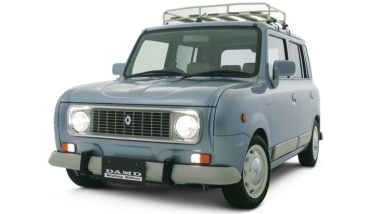 Sembra una vecchia Renault 4, invece è nuova e giapponese
