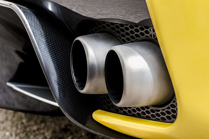 emissioni auto: corte dei conti europea lancia l’allarme