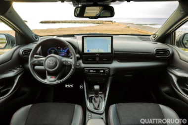 Nuova Toyota Yaris: motori, allestimenti, prezzi, prova su strada