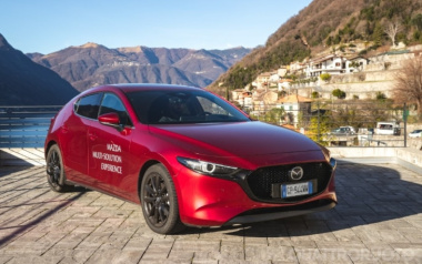 Mazda CX30 e Mazda3: motori, cavalli, consumi, interni, allestimenti, prova, guida