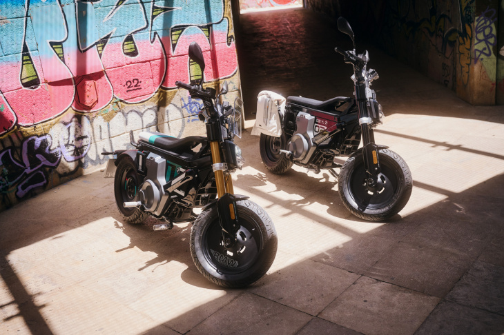 ce 02 di bmw, lo scooter amico. la divisione motorrad lancia il 2° due ruote elettrico: carattere originale, due tipi di batteria