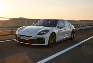 Nuova Porsche Panamera, arrivano le versioni 4 E-Hybrid e 4S E-Hybrid