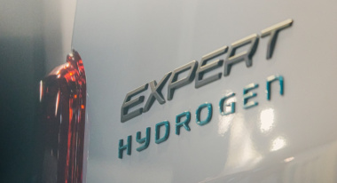 Stellantis Pro One consegna una flotta di Peugeot e-Expert a idrogeno a Hysetco