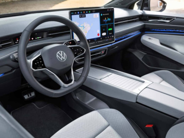 Nuova Volkswagen ID.7 Tourer, svelata la station elettrica per viaggi a zero emissioni