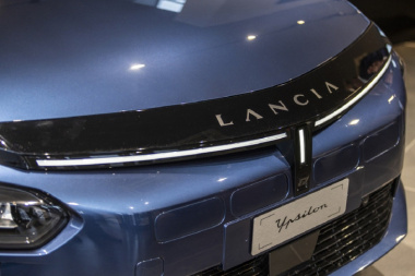 Nuova Lancia Ypsilon: al via il tour nei concessionari italiani